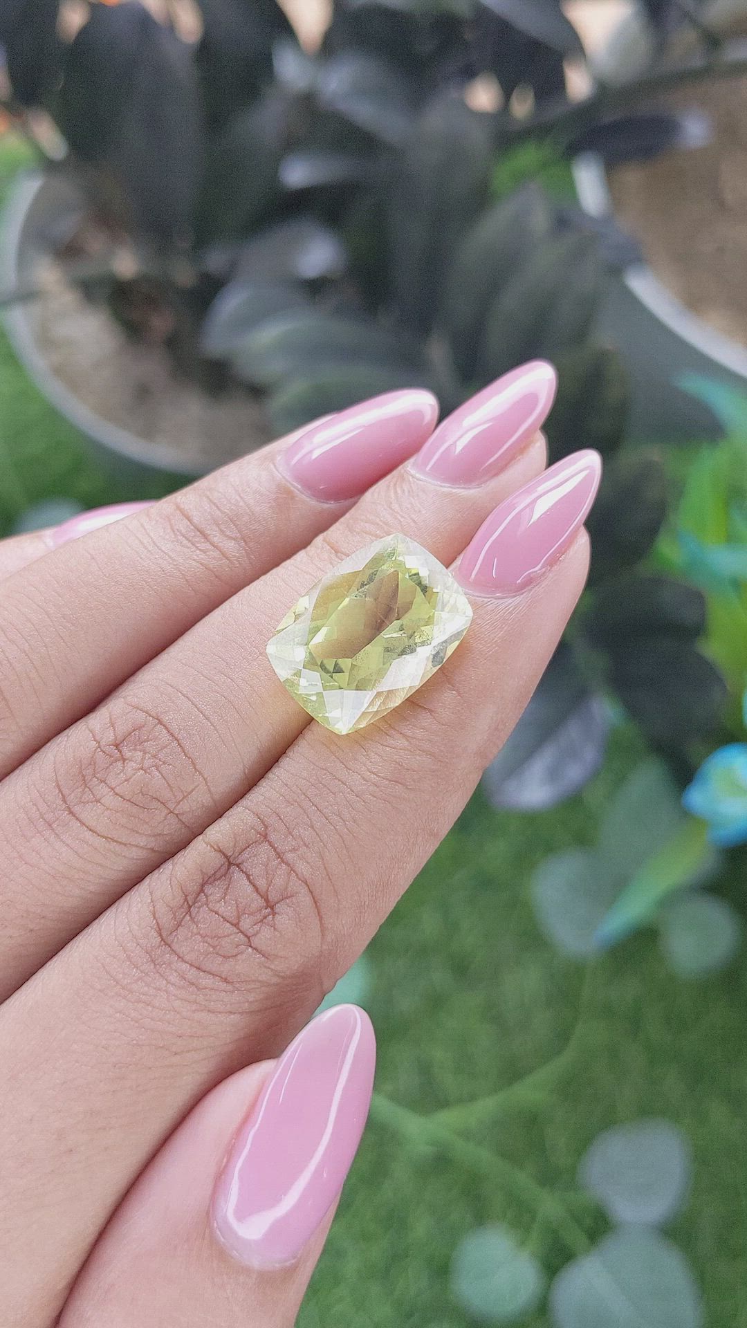 10.05 Ct. Lemon Quartz Size Video