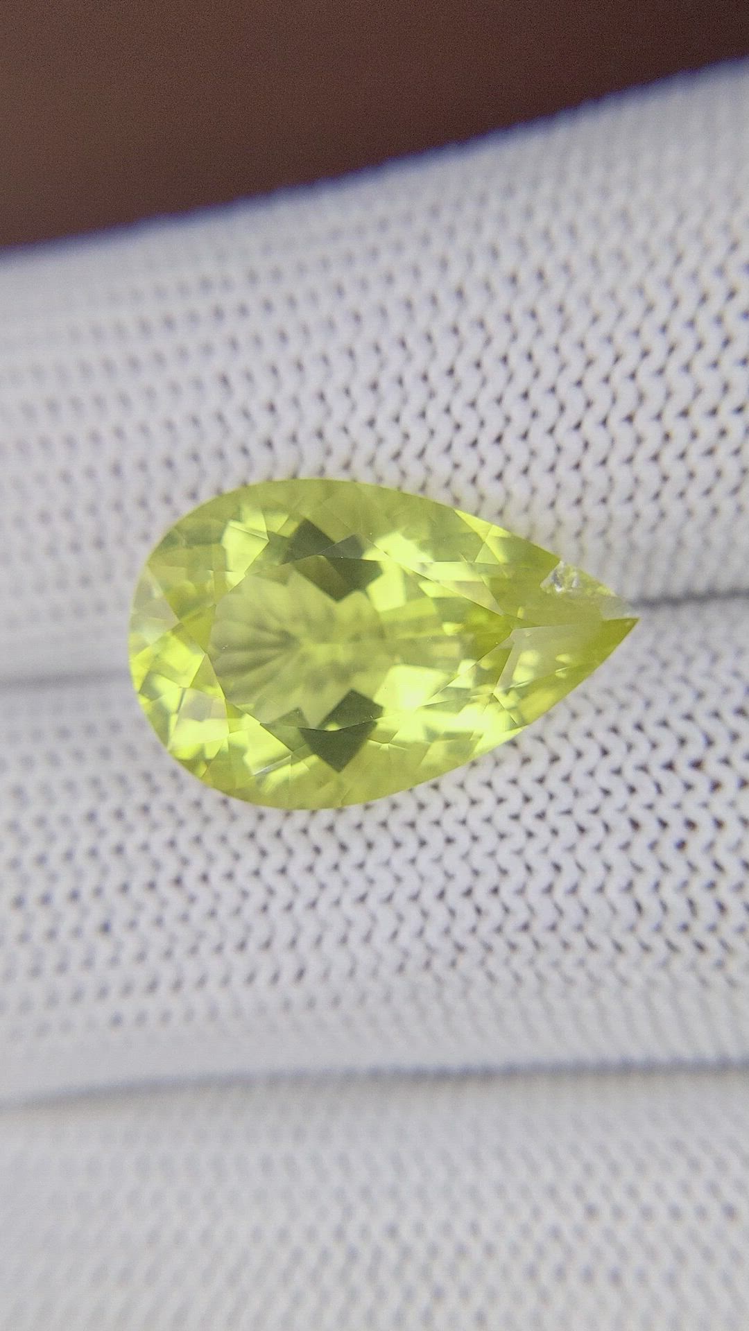 8.20 Ct. Lemon Quartz Size Video