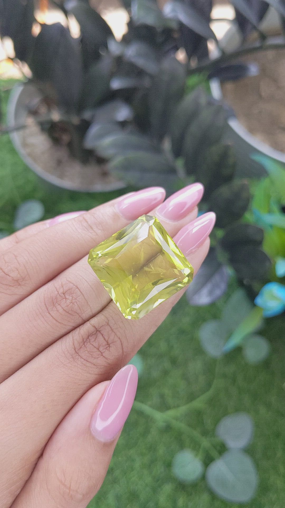 50.01 Ct. Lemon Quartz Size Video