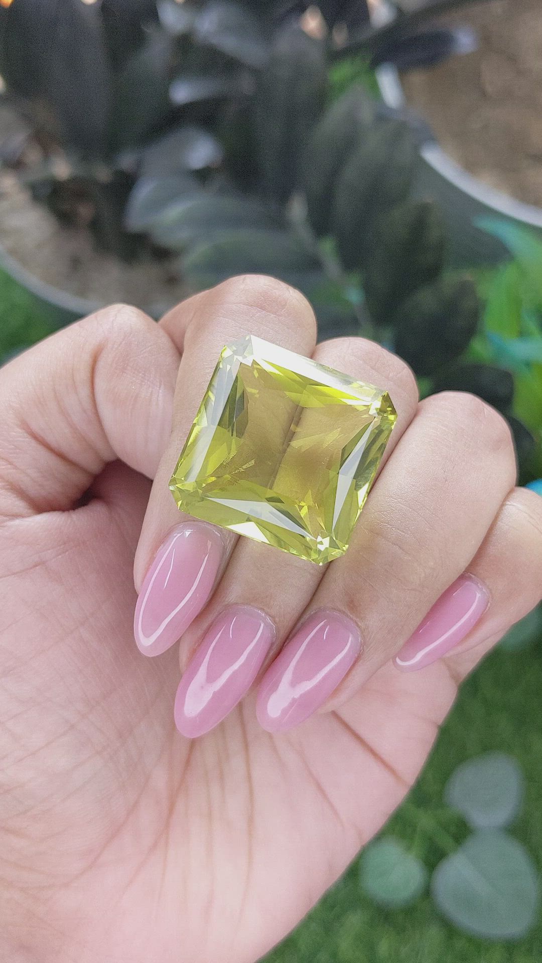 50.01 Ct. Lemon Quartz Size Video