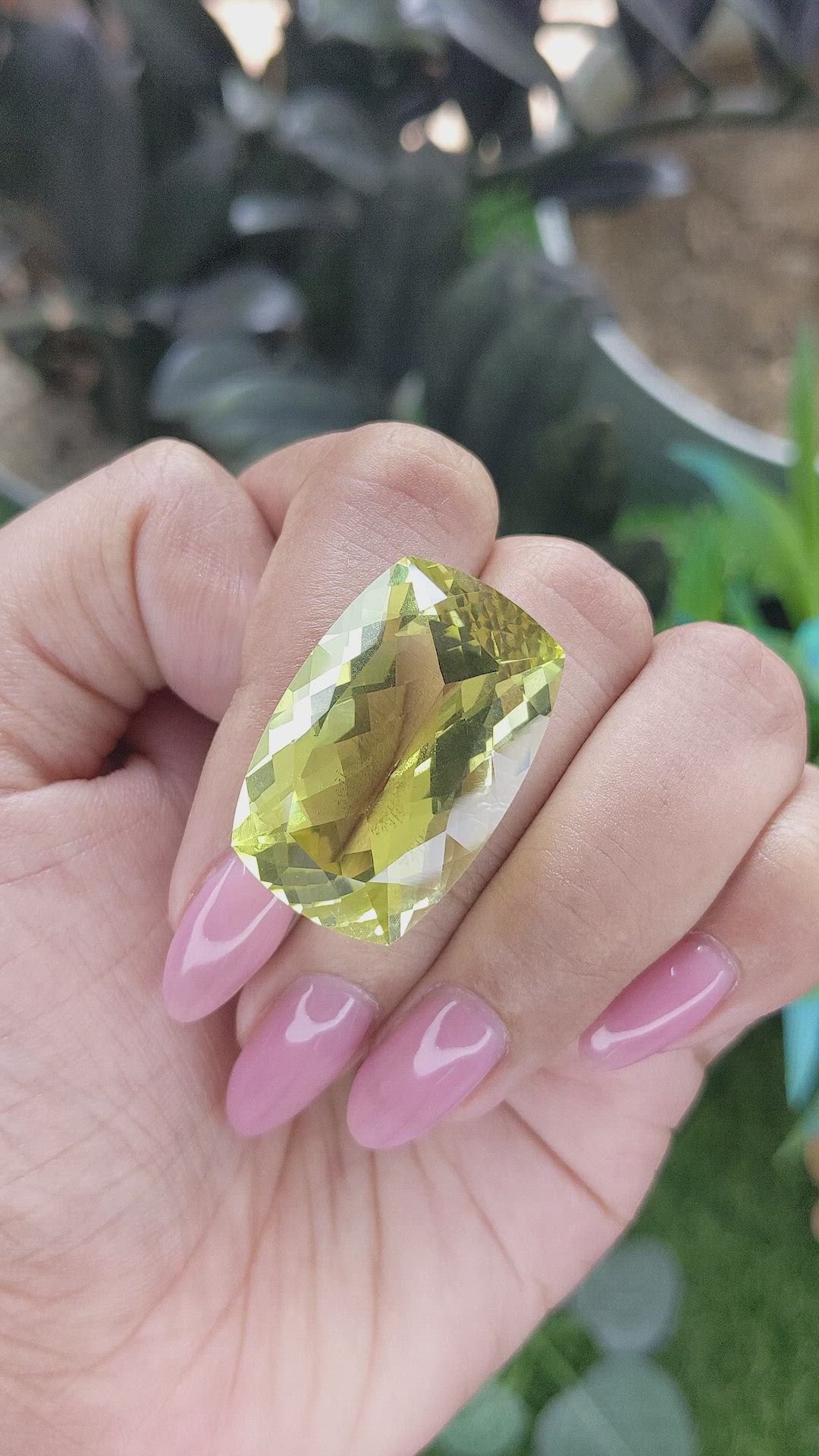 41.18 Ct. Lemon Quartz Size Video
