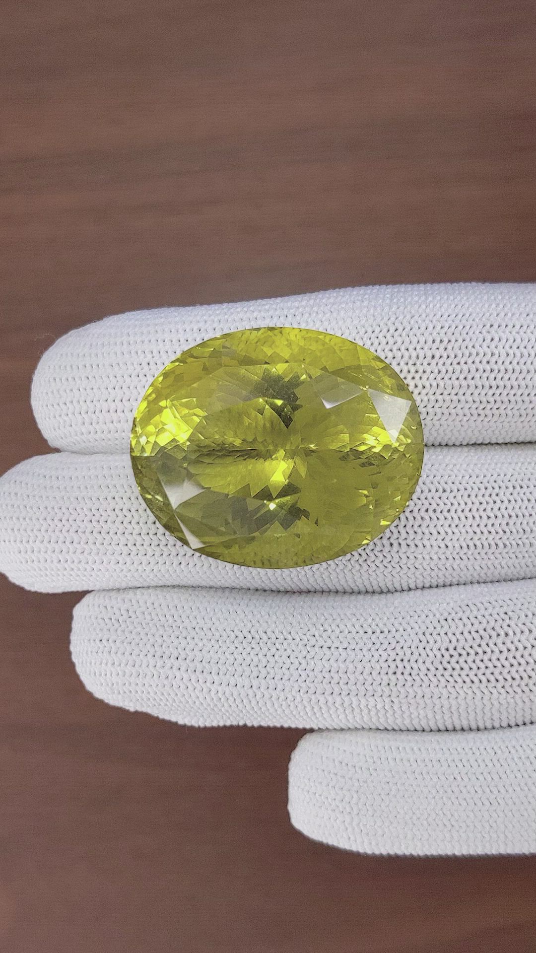 97.98 Ct. Lemon Quartz Size Video