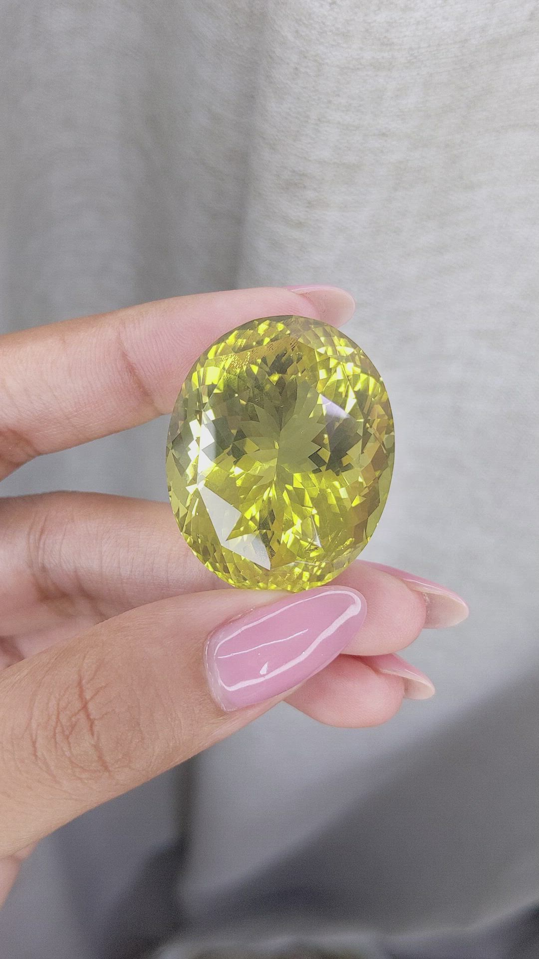 97.98 Ct. Lemon Quartz Size Video