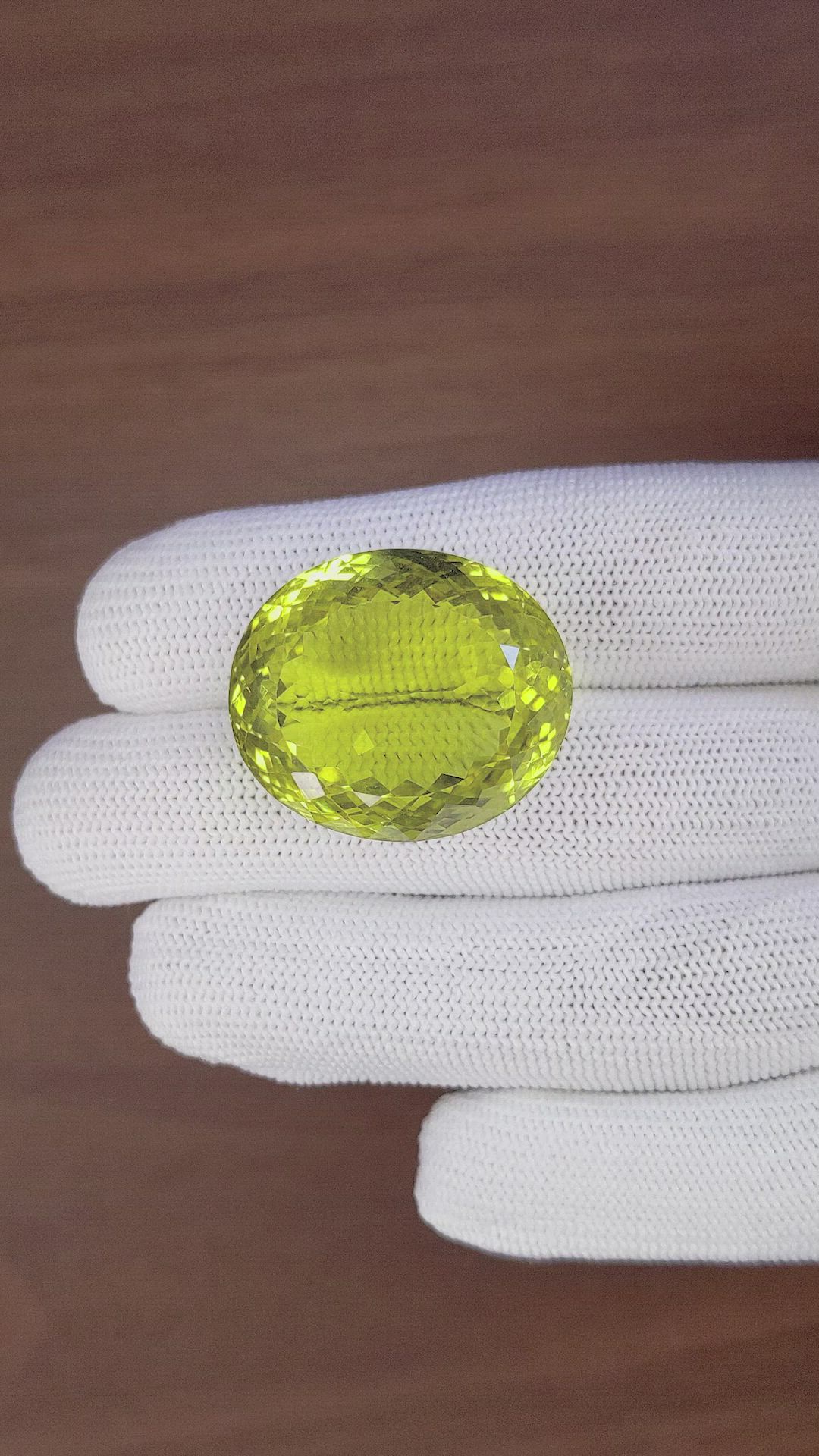 73.92 Ct. Lemon Quartz Size Video