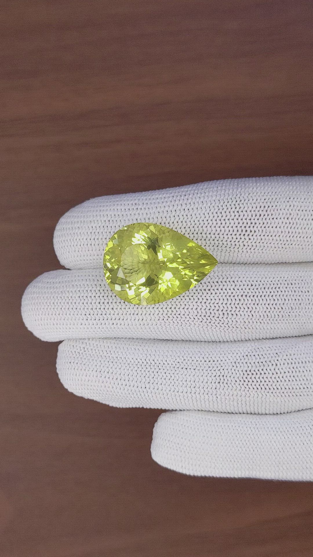 26.48 Ct. Lemon Quartz from Madagascar Size Video
