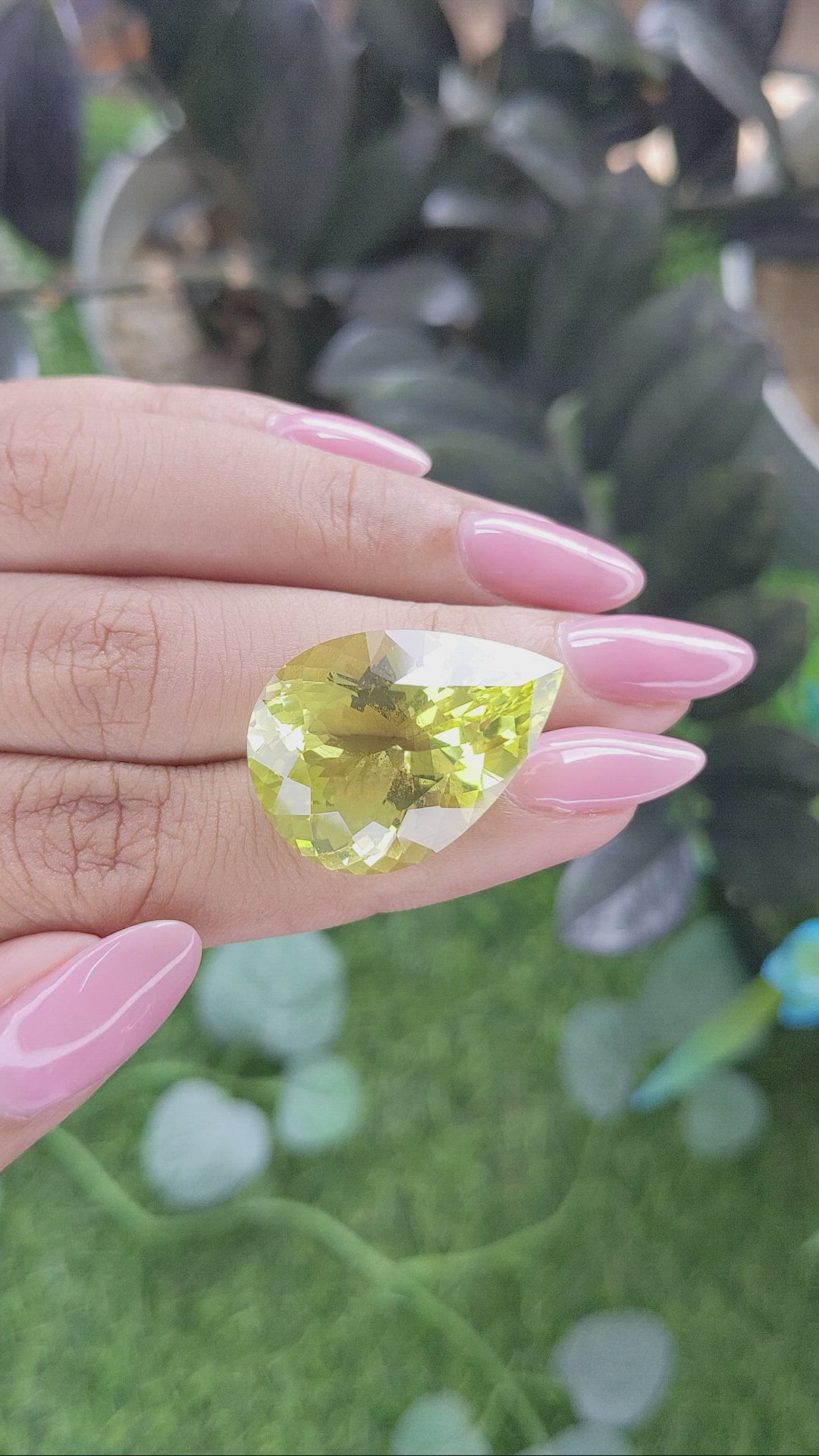 26.48 Ct. Lemon Quartz from Madagascar Size Video