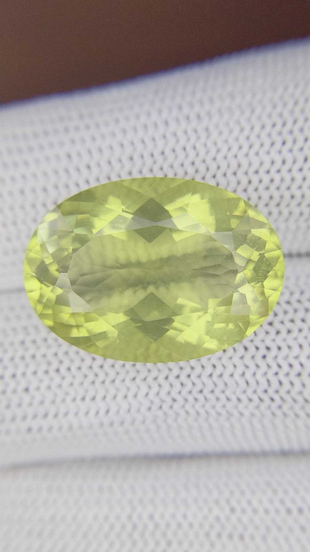 19.40 Ct. Lemon Quartz Size Video