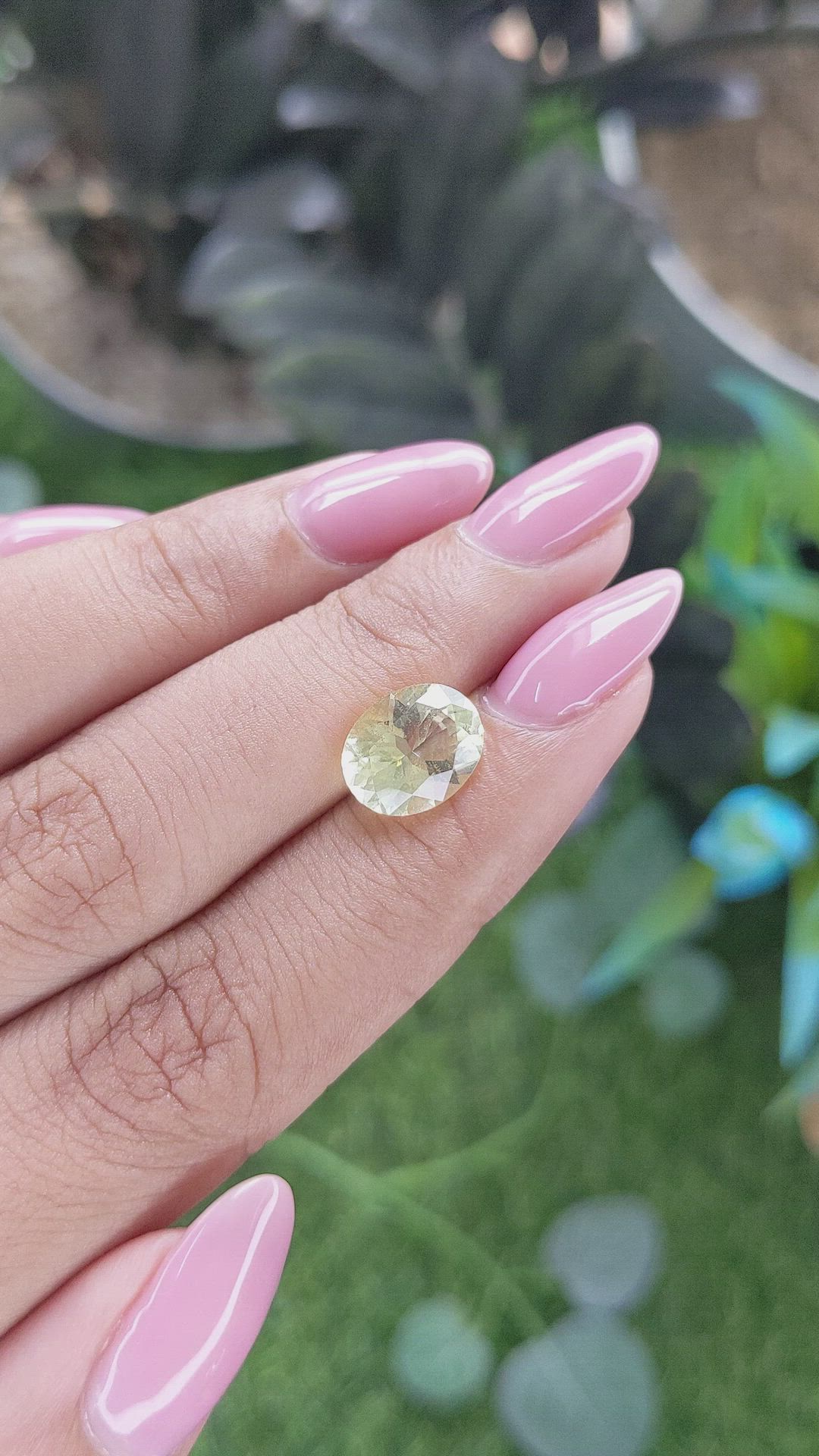 2.31 Ct. Lemon Quartz Size Video