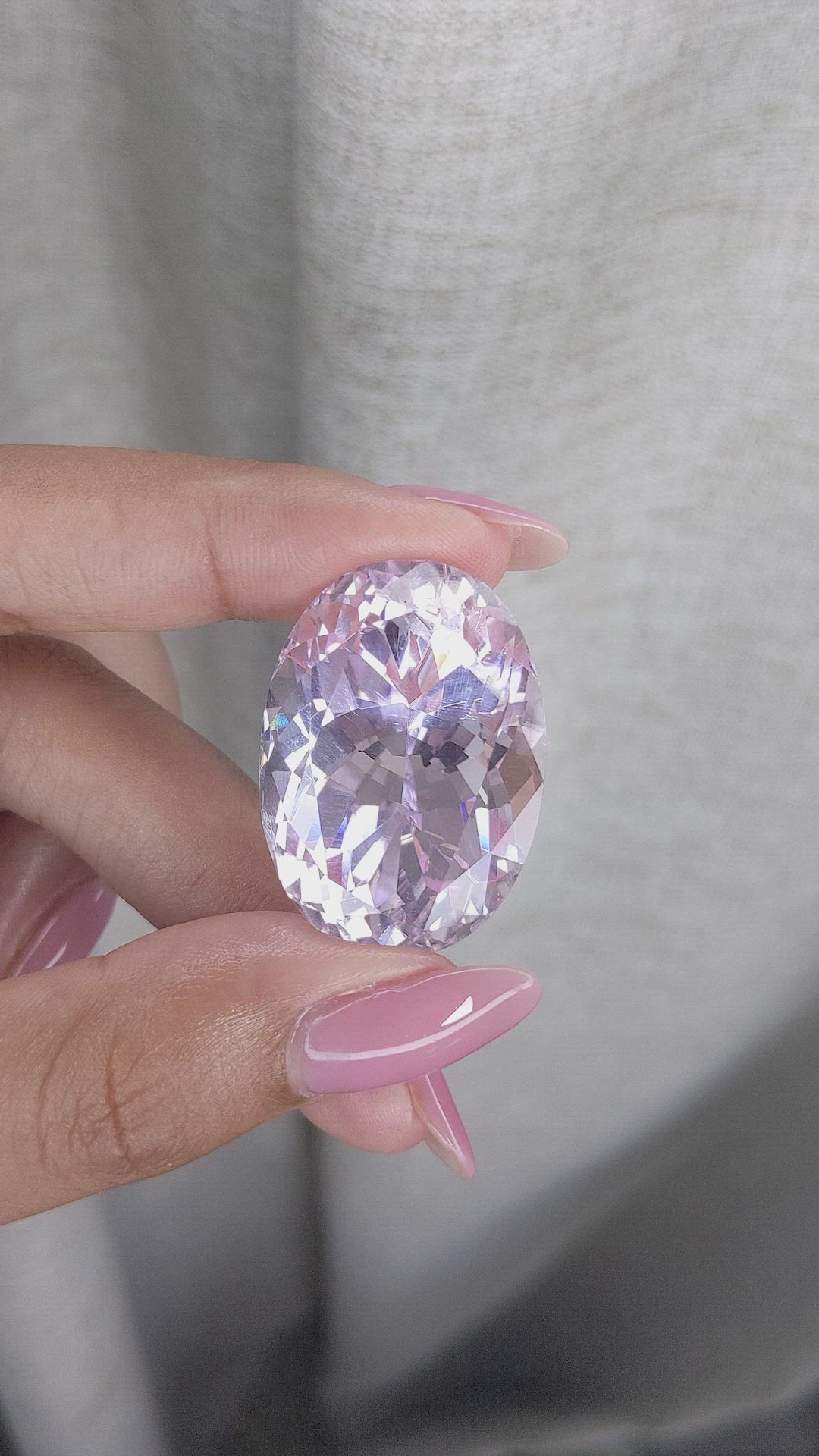 81.65 Ct. Pinkish Purple Kunzite from Afghanistan Size Video