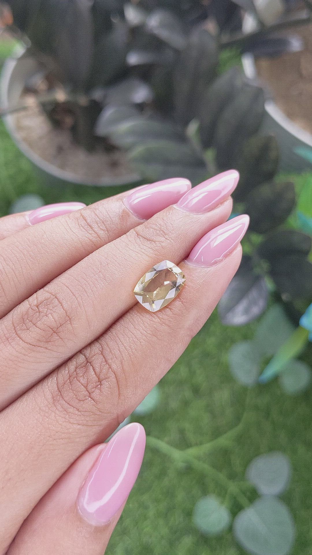 2.20 Ct. Yellowish Brown Citrine Size Video