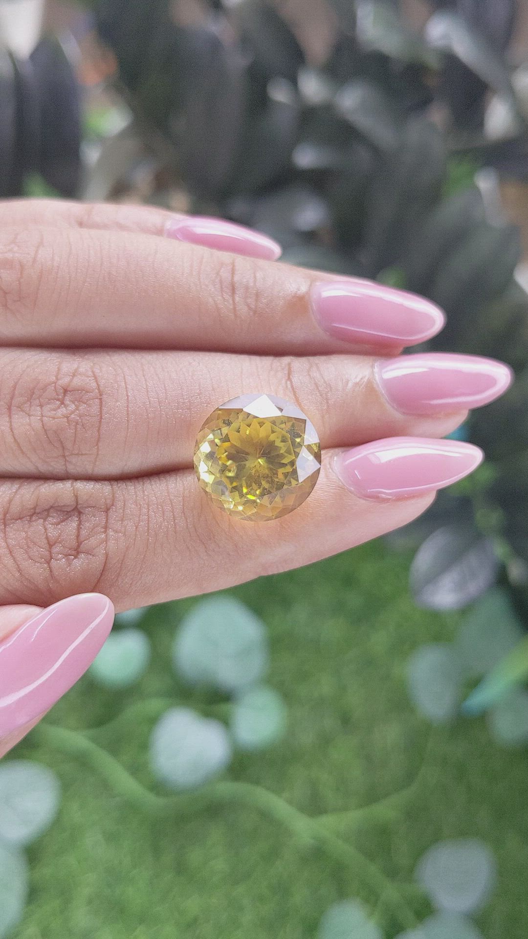 10.67 Ct. Yellowish Brown Citrine Size Video