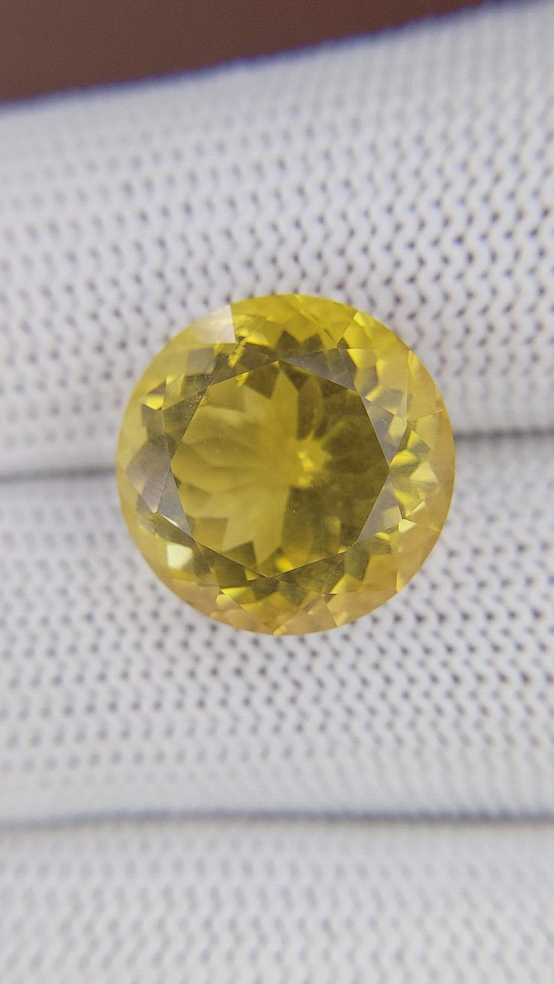 10.67 Ct. Yellowish Brown Citrine Size Video