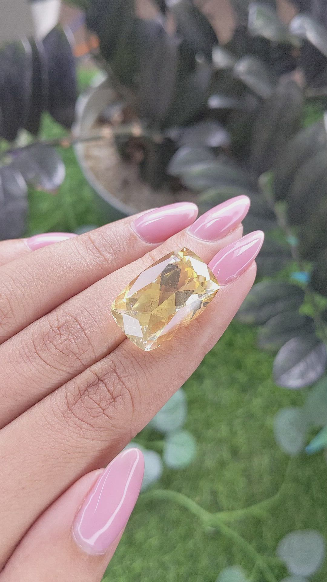 20.25 Ct. Yellowish Brown Citrine Size Video