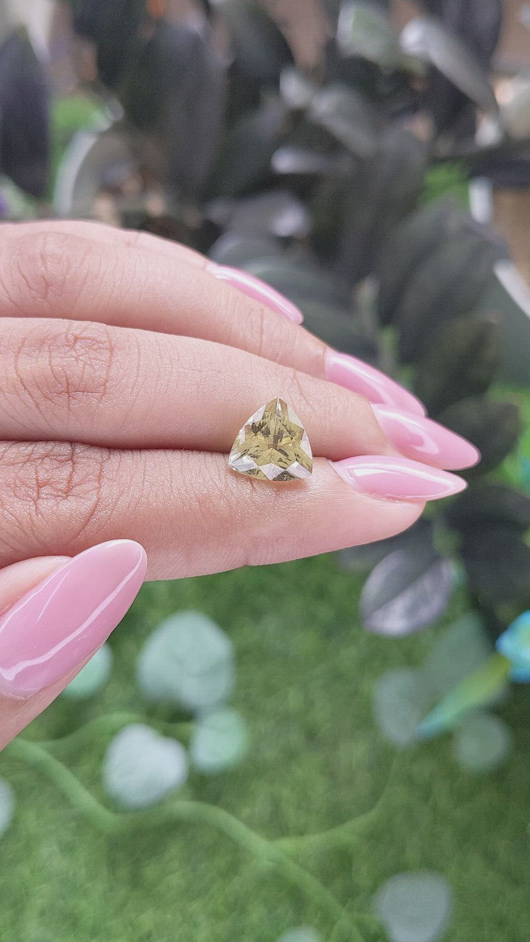 2.65 Ct. Yellow Quartz Size Video