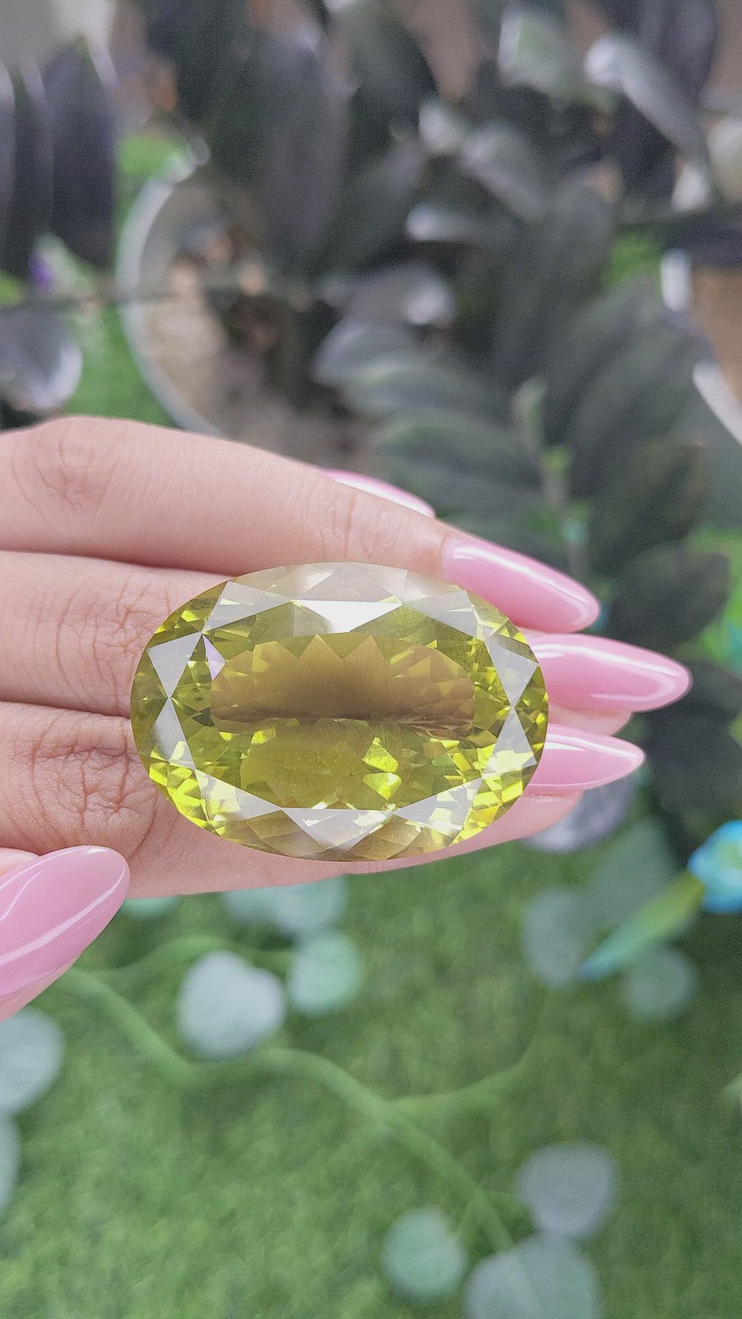 82.19 Ct. Lemon Quartz Size Video
