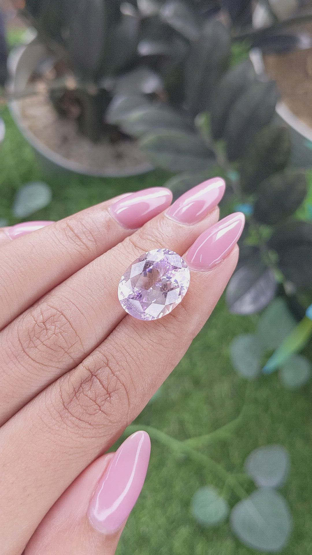 11.26 Ct. Pinkish Purple Kunzite from Afghanistan Size Video