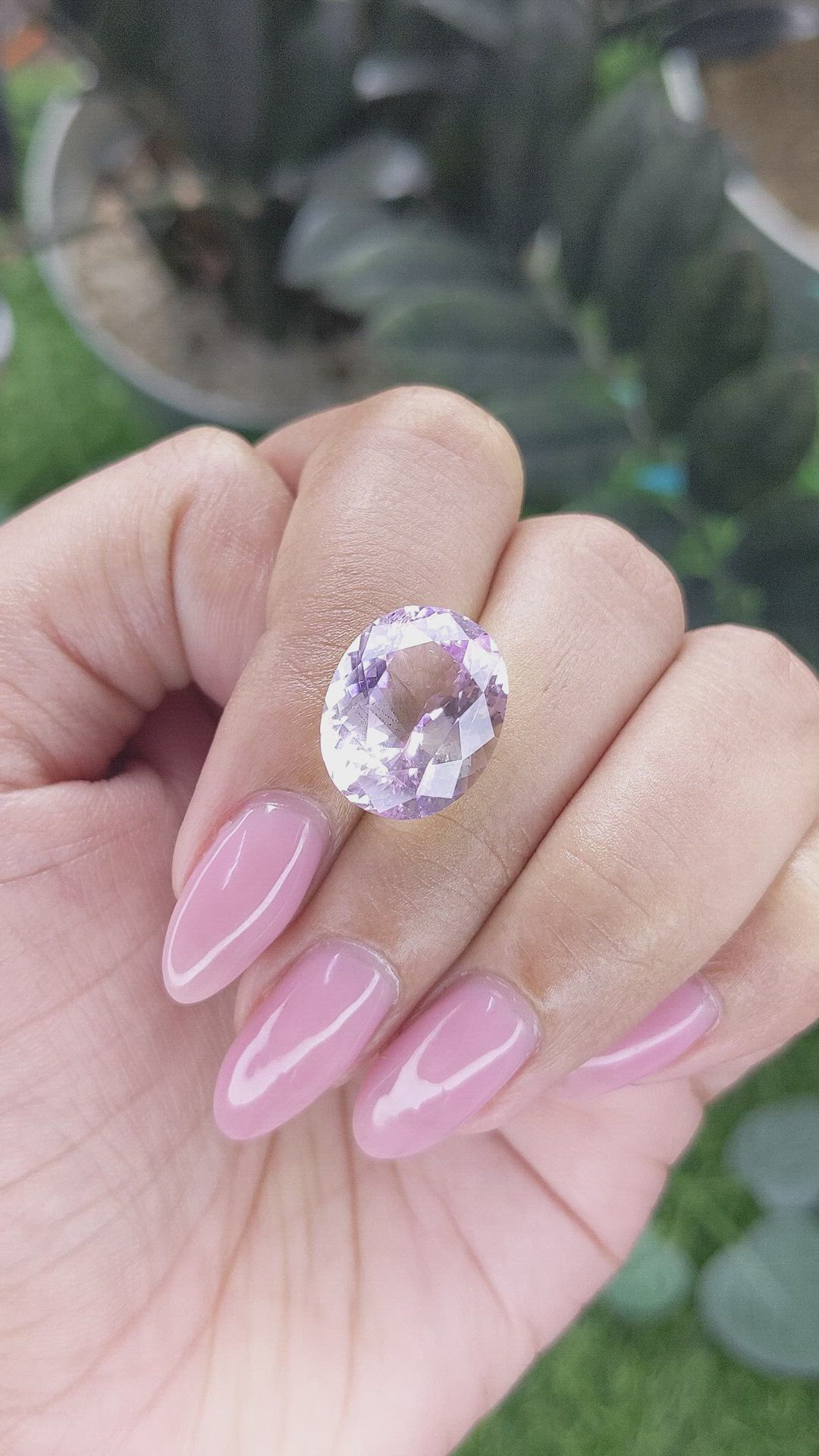 11.26 Ct. Pinkish Purple Kunzite from Afghanistan Size Video