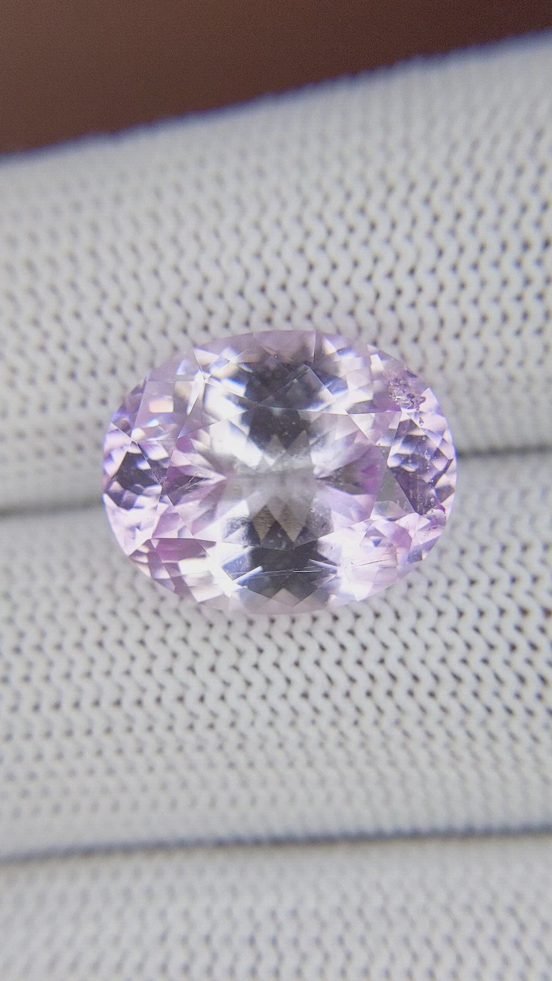 11.26 Ct. Pinkish Purple Kunzite from Afghanistan Size Video