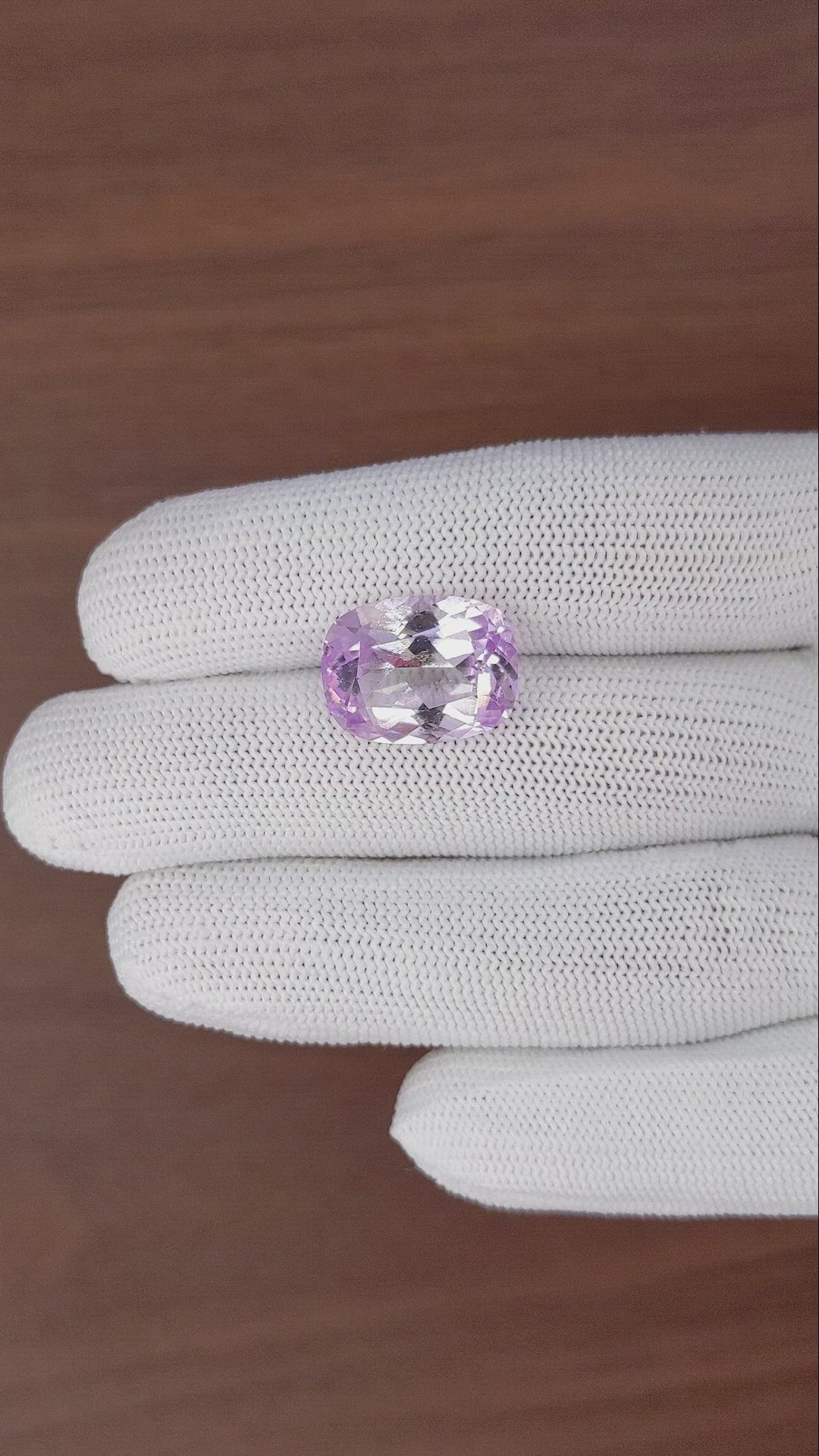14.06 Ct. Pinkish Purple Kunzite from Afghanistan Size Video