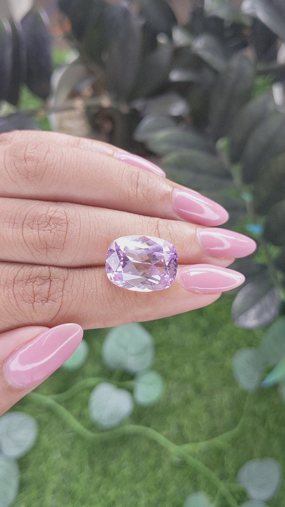 14.06 Ct. Pinkish Purple Kunzite from Afghanistan Size Video