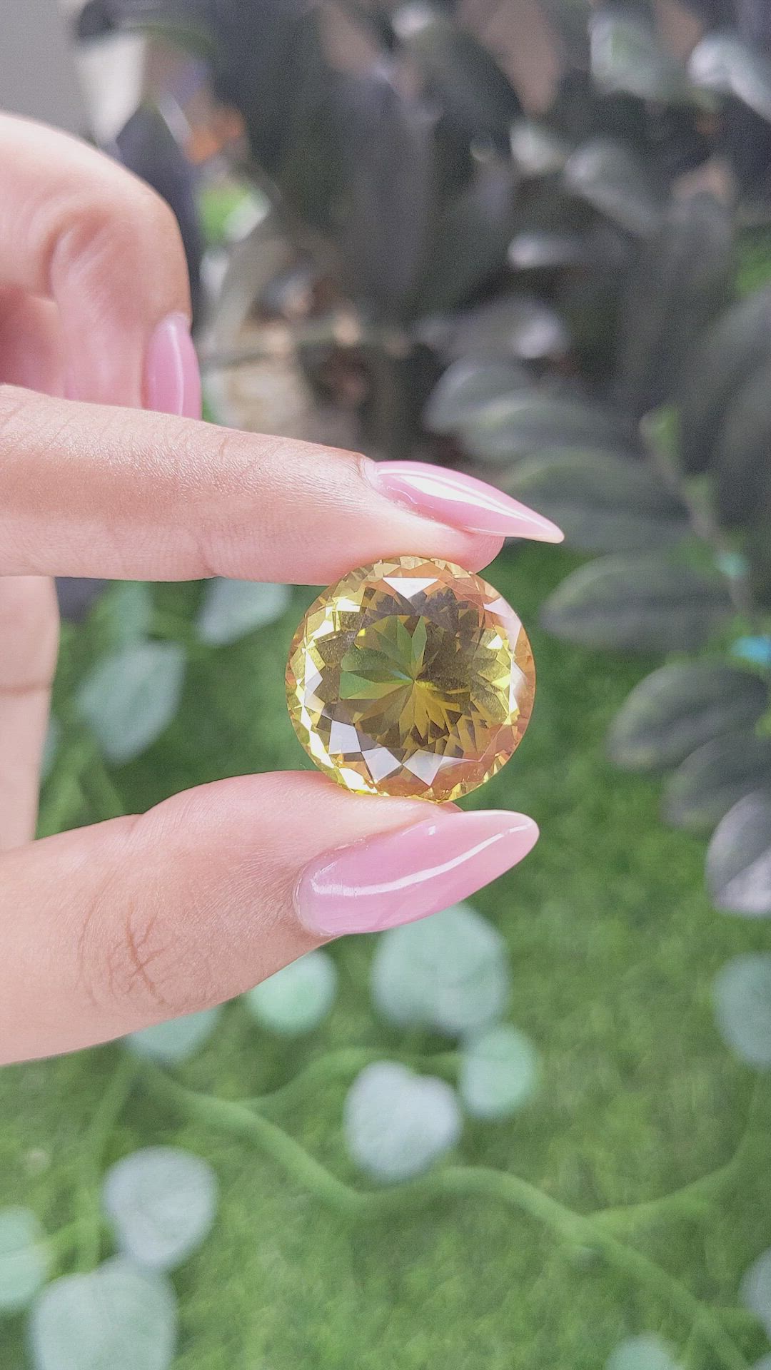 28.93 Ct. Yellow Citrine from Mexico Size Video