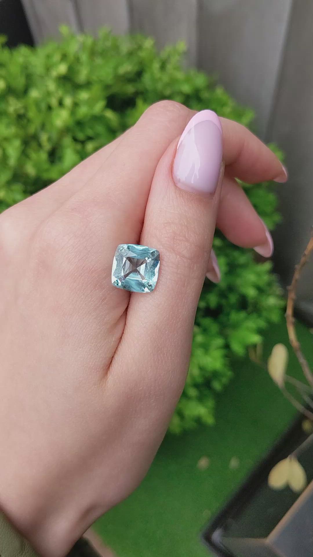 5.57 Ct. Blue Aquamarine from Brazil Size Video