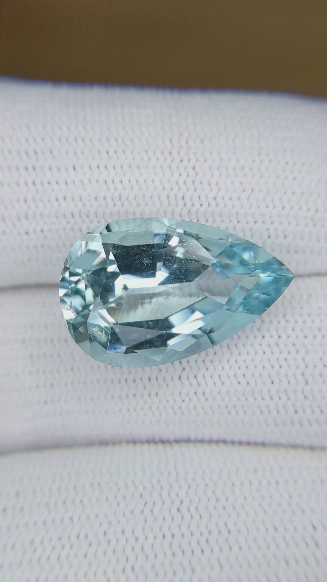 11.70 Ct. Blue Aquamarine from Brazil Size Video