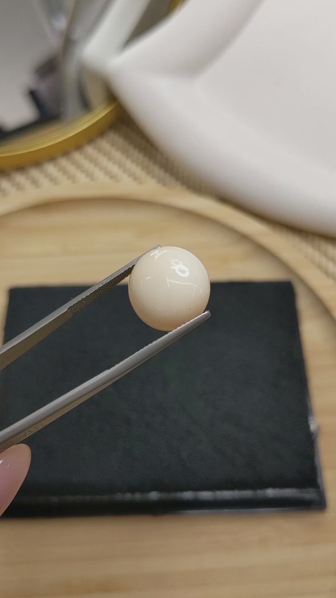 11.43 Ct. Salmon and White Cabochon Coral from Italy Size Video