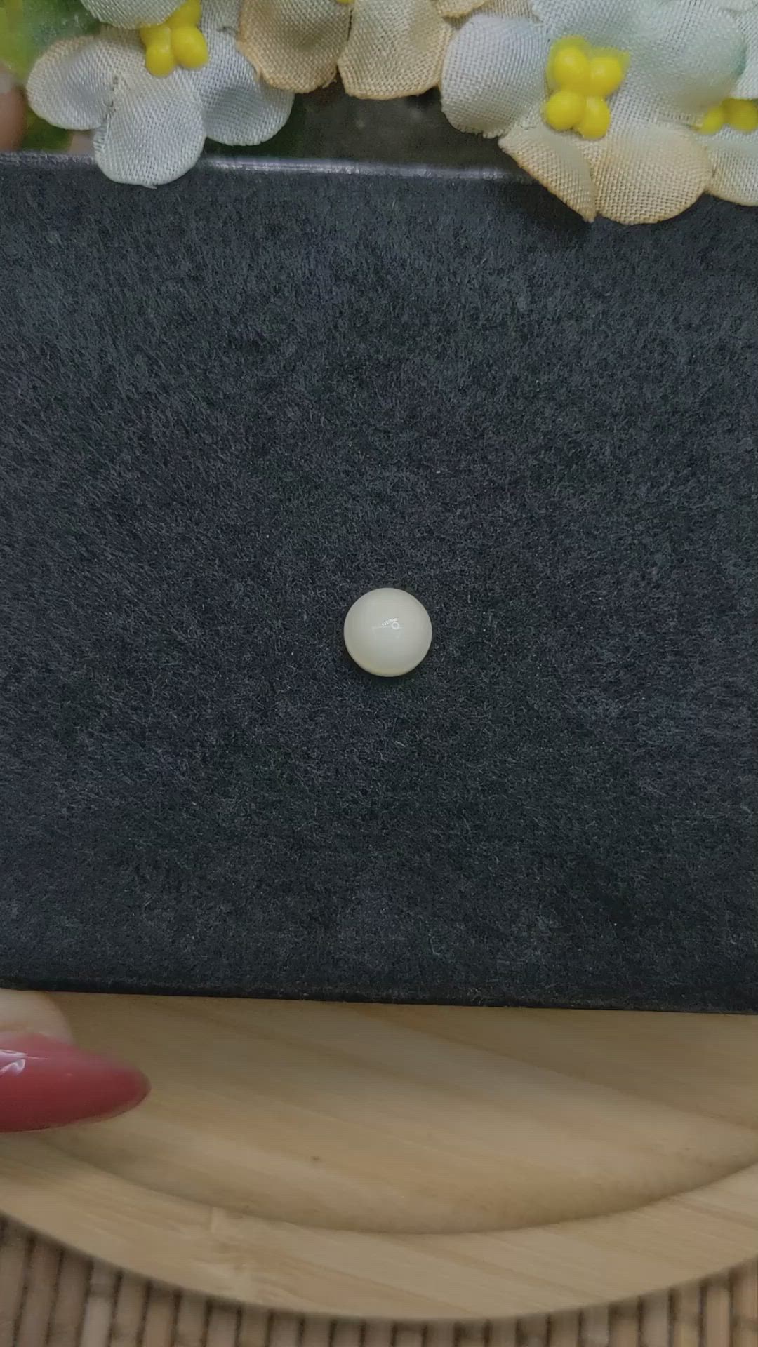 1.52 Ct. Salmon and White Cabochon Coral from Italy Size Video