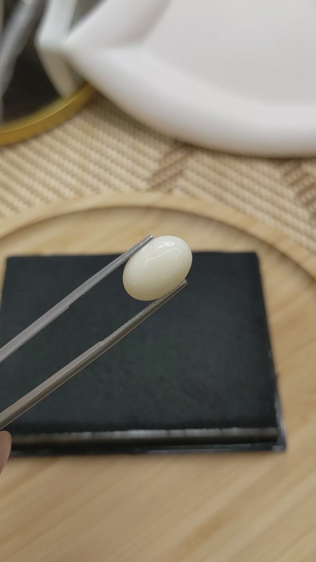 4.28 Ct. Salmon and White Cabochon Coral from Italy Size Video