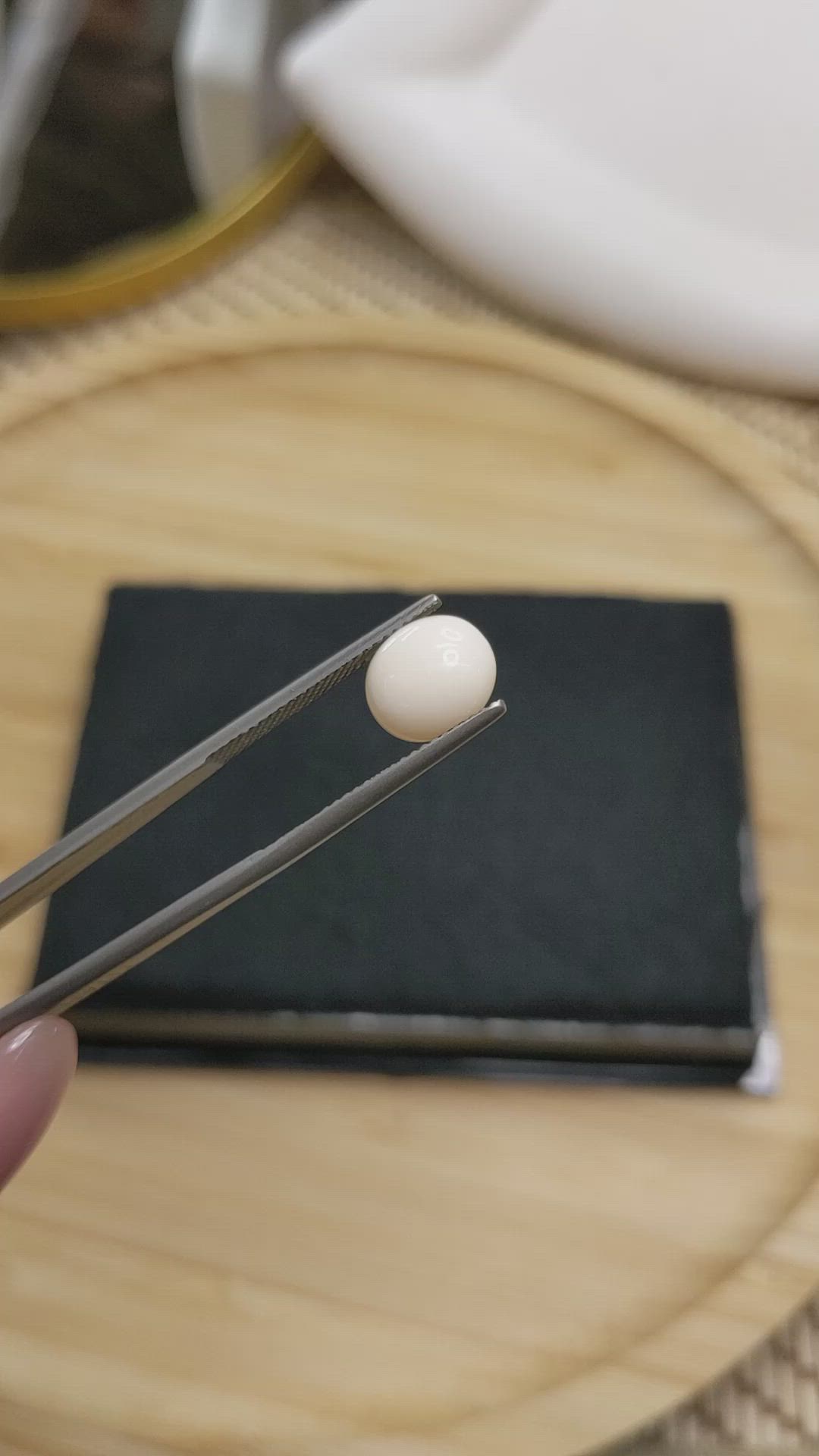 2.74 Ct. Salmon and White Cabochon Coral from Italy Size Video