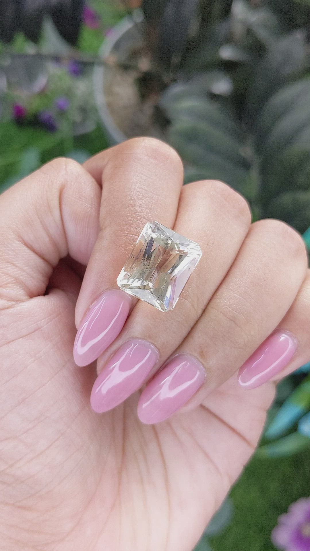 11.00 Ct. Brownish Yellow Scapolite from Ceylon (Sri Lanka) Size Video