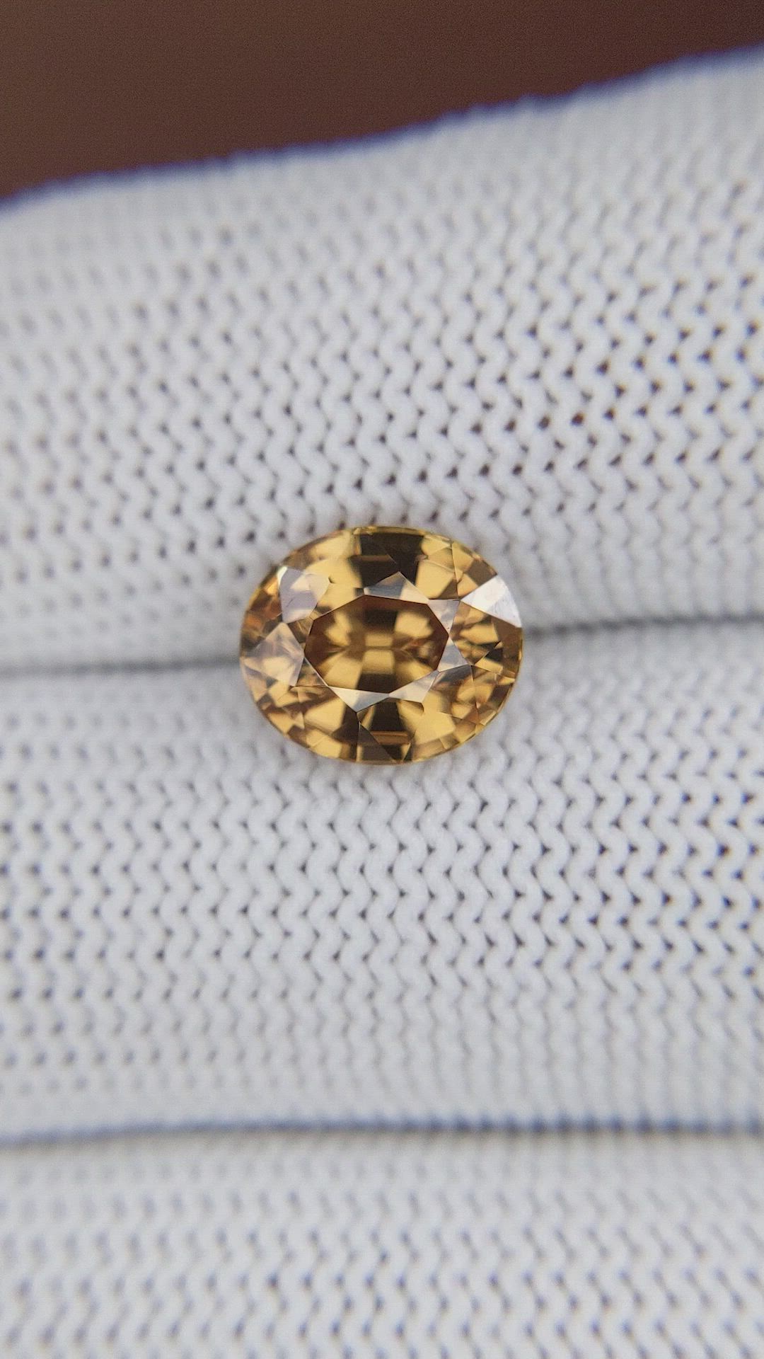 4.27 Ct. Yellowish Brown Zircon from Ceylon (Sri Lanka) Size Video