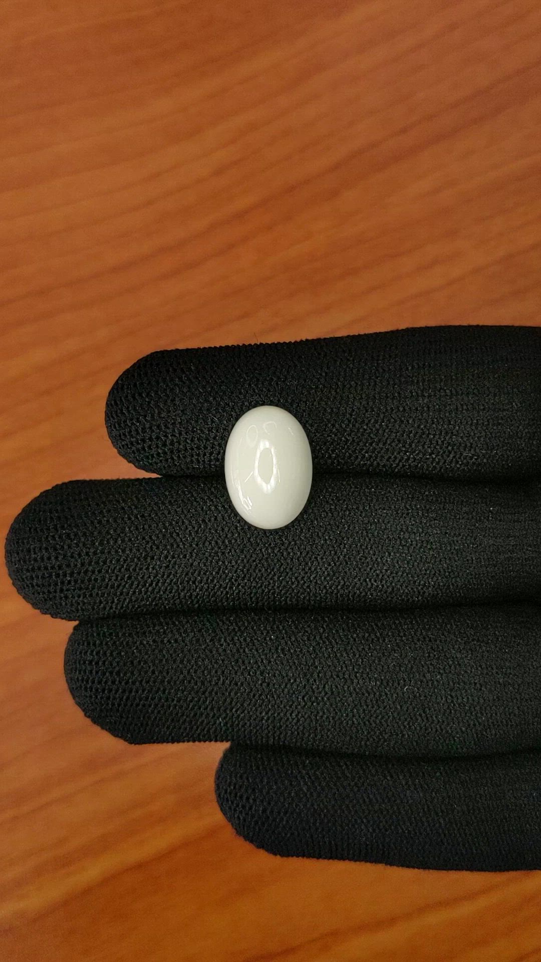 4.90 Ct. Salmon and White Cabochon Coral from Italy Size Video