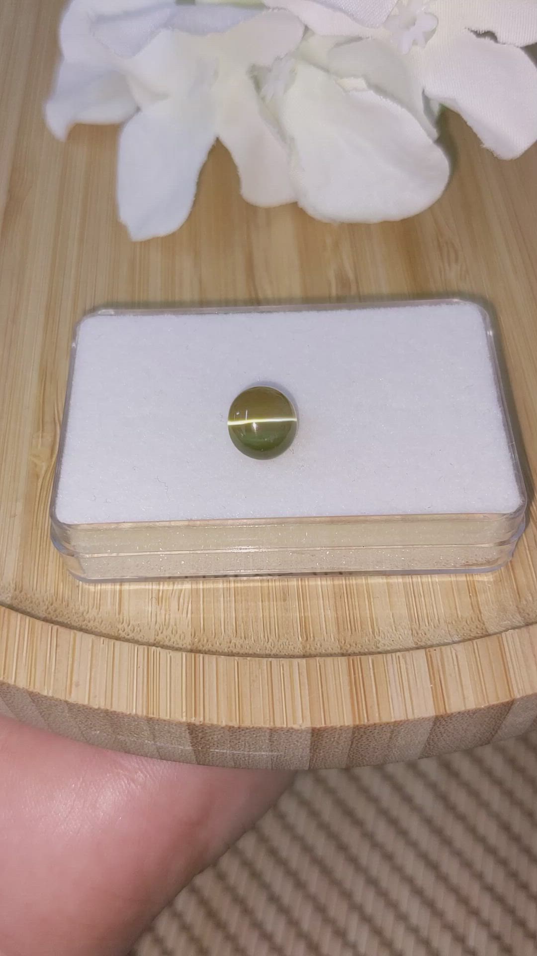 4.33 Ct. Brownish Yellow Cabochon Chrysoberyl from Ceylon (Sri Lanka) Size Video