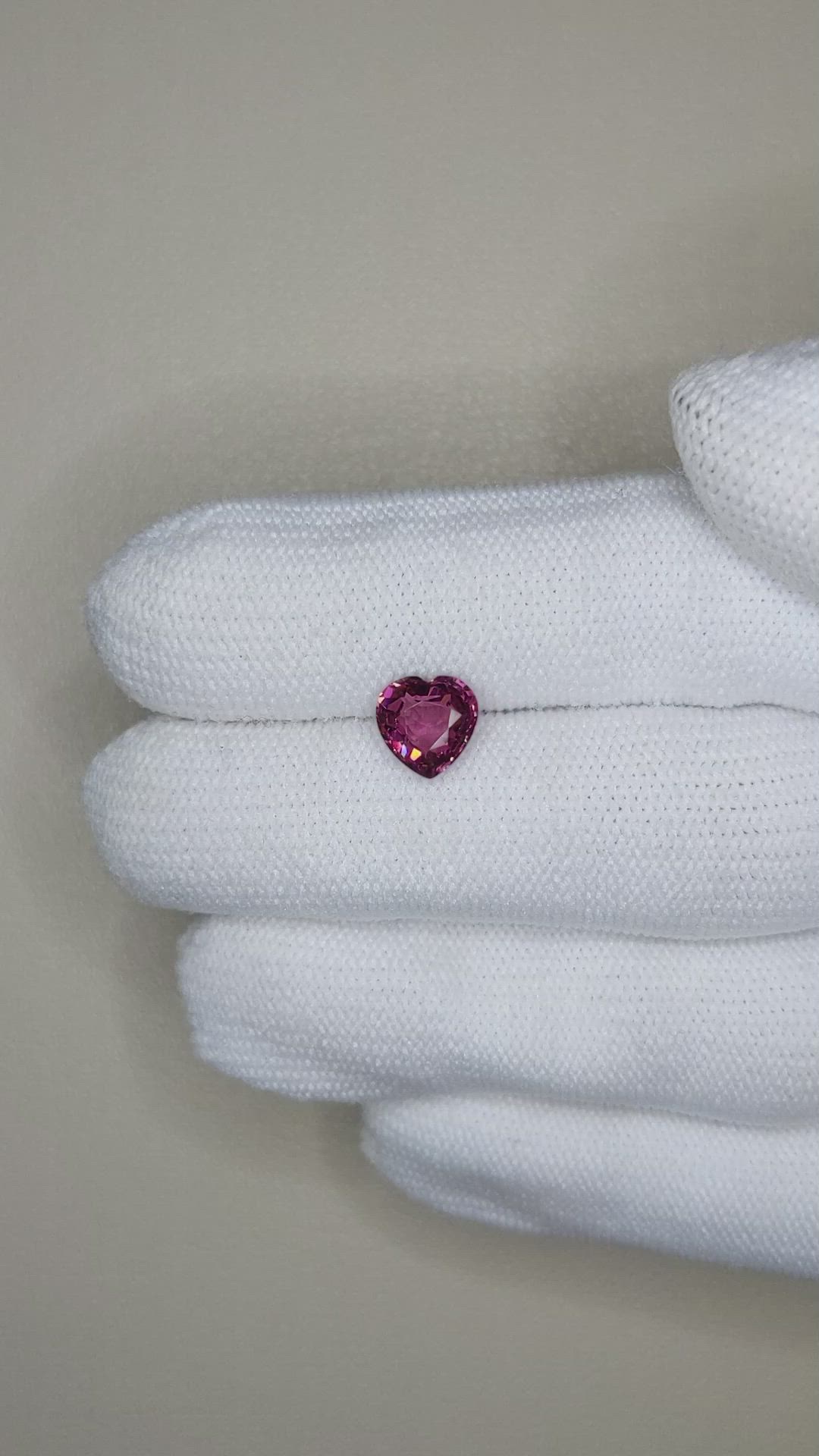 1.65 Ct. Pinkish Purple Rhodolite Garnet from Mozambique Size Video