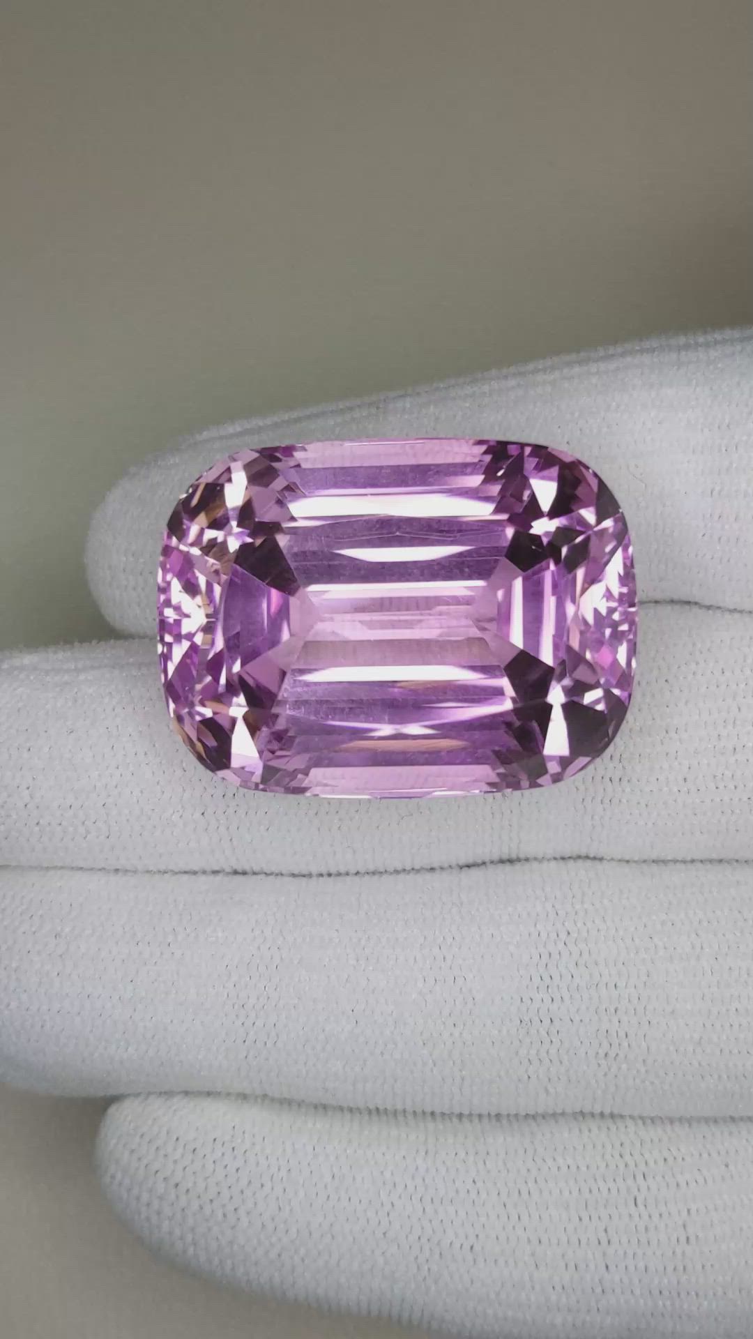 113.91 Ct. Pink Kunzite from Afghanistan Size Video