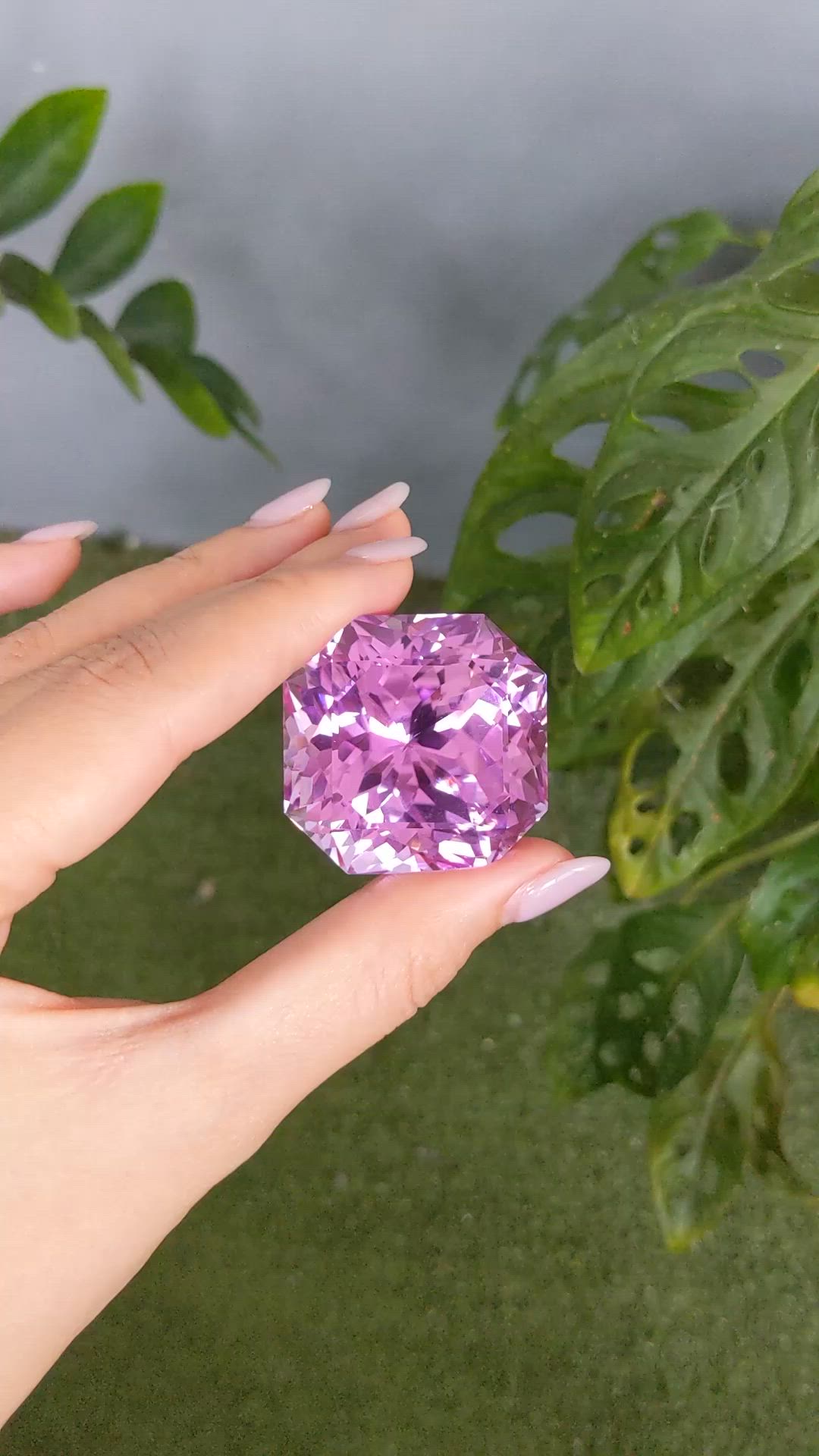 307.02 Ct. Pink Kunzite from Madagascar Size Video