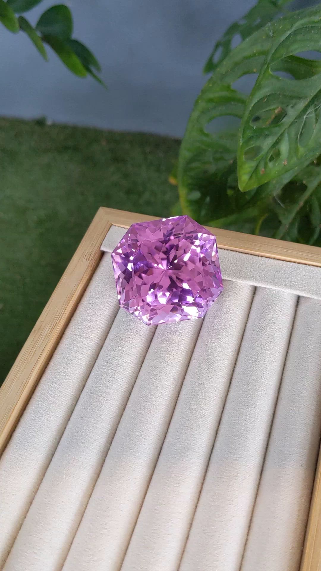 307.02 Ct. Pink Kunzite from Madagascar Size Video