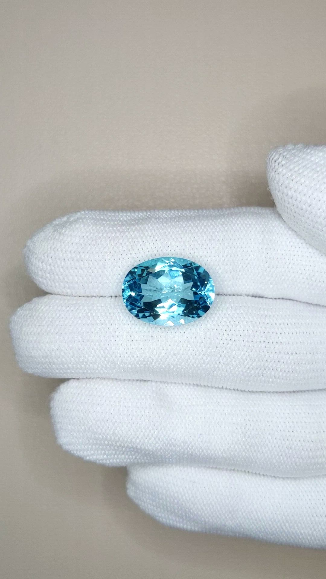 12.63 Ct. Sky Blue Topaz from Brazil Size Video