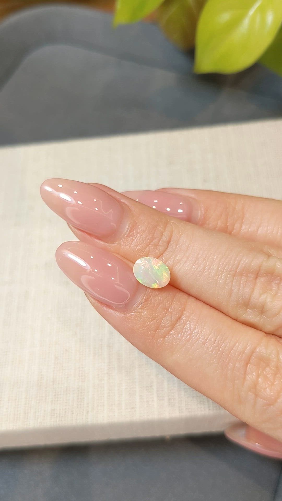 0.80 Ct. Multi Color White Opal from Australia Size Video