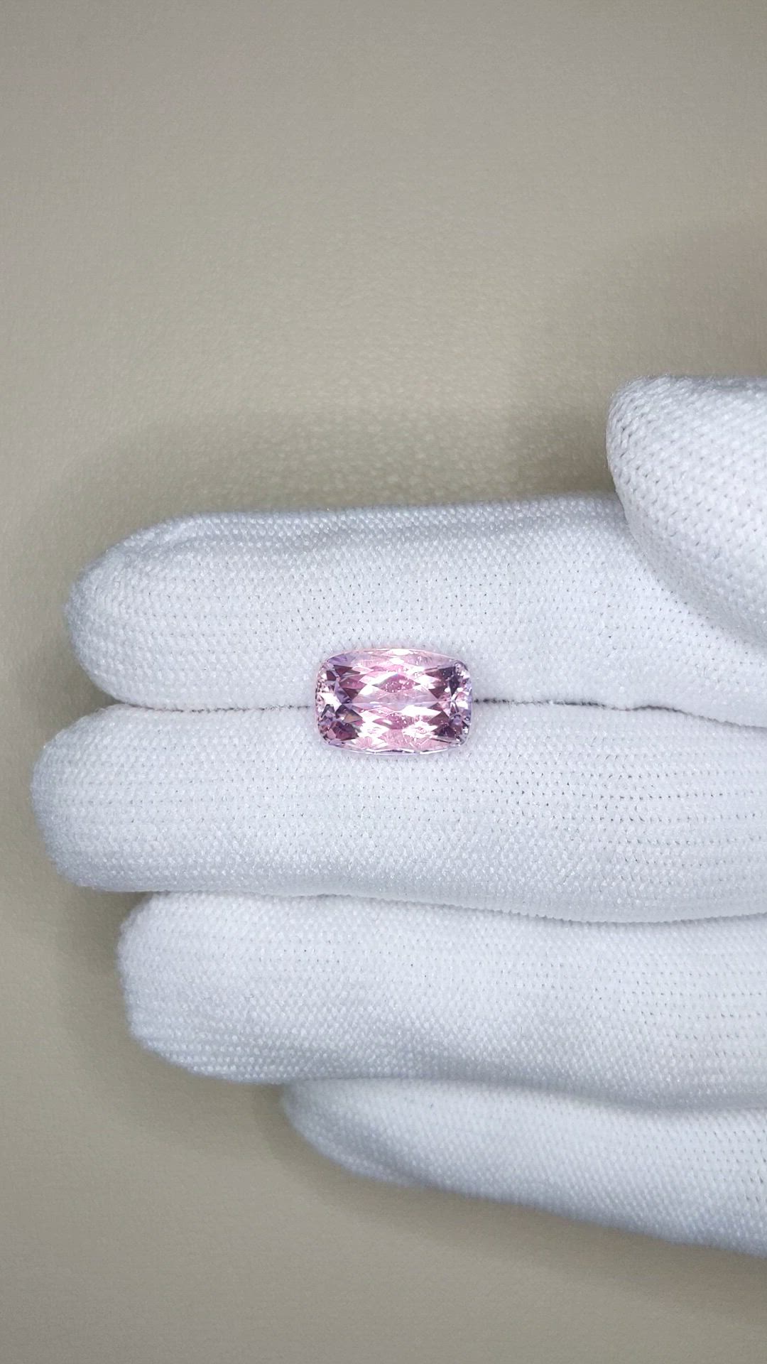 5.72 Ct. Pink Kunzite from Afghanistan Size Video