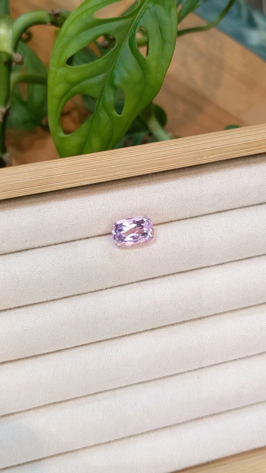 5.72 Ct. Pink Kunzite from Afghanistan Size Video