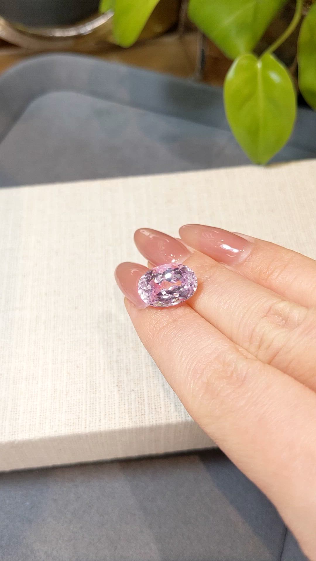 8.48 Ct. Purplish Pink Kunzite from Afghanistan Size Video