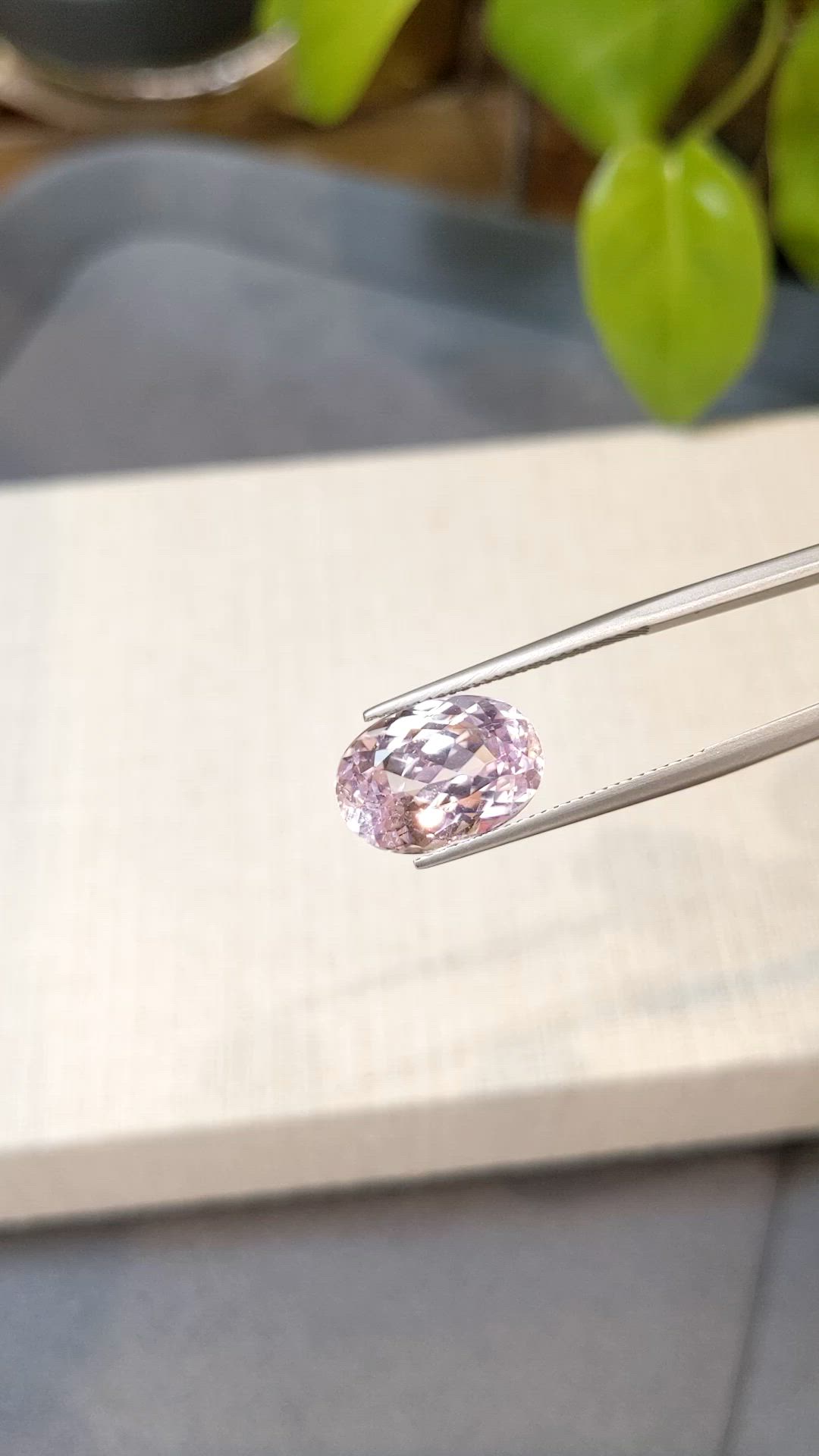 8.48 Ct. Purplish Pink Kunzite from Afghanistan Size Video