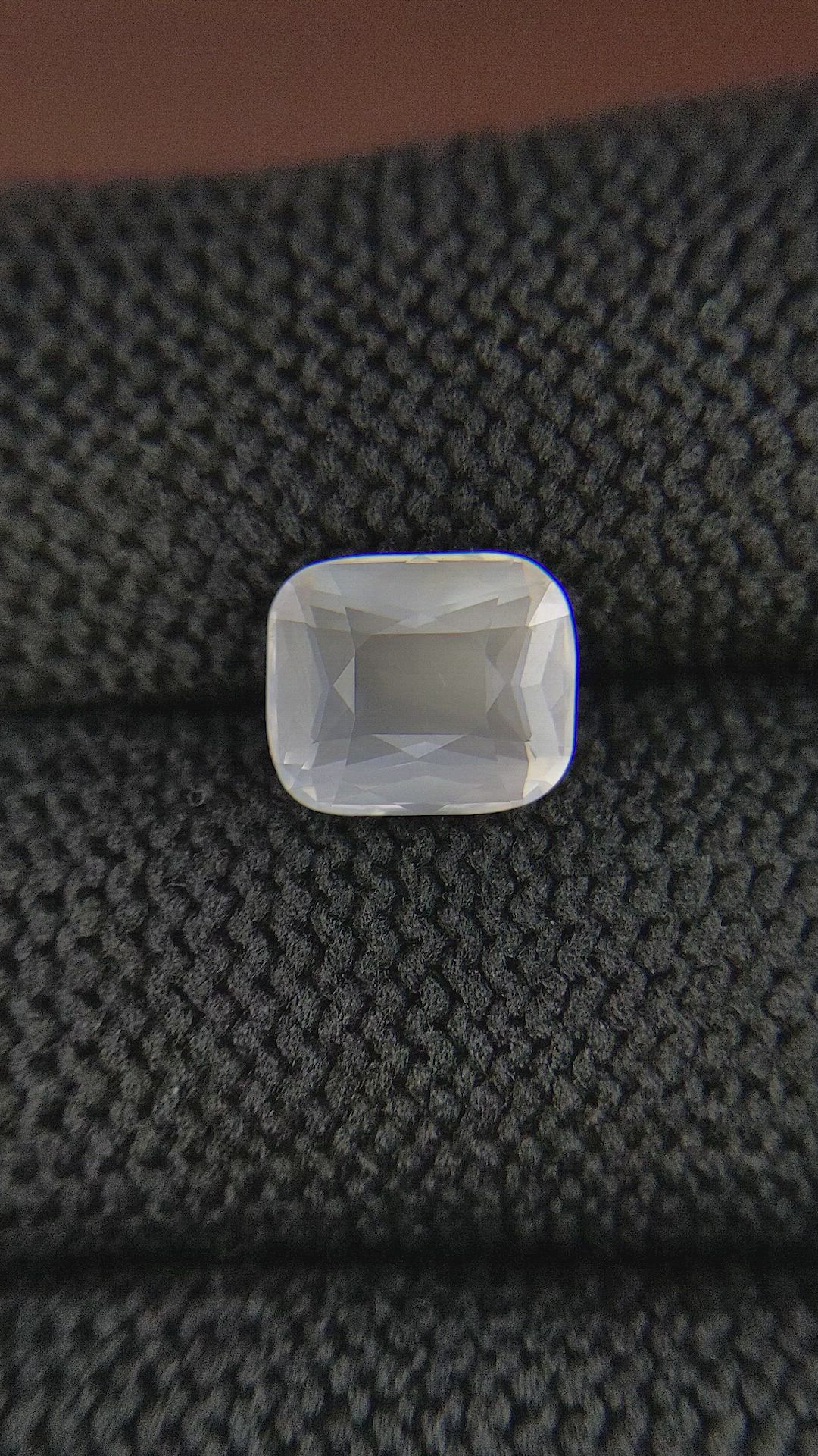2.31 Ct. White Moonstone from Ceylon (Sri Lanka) Size Video