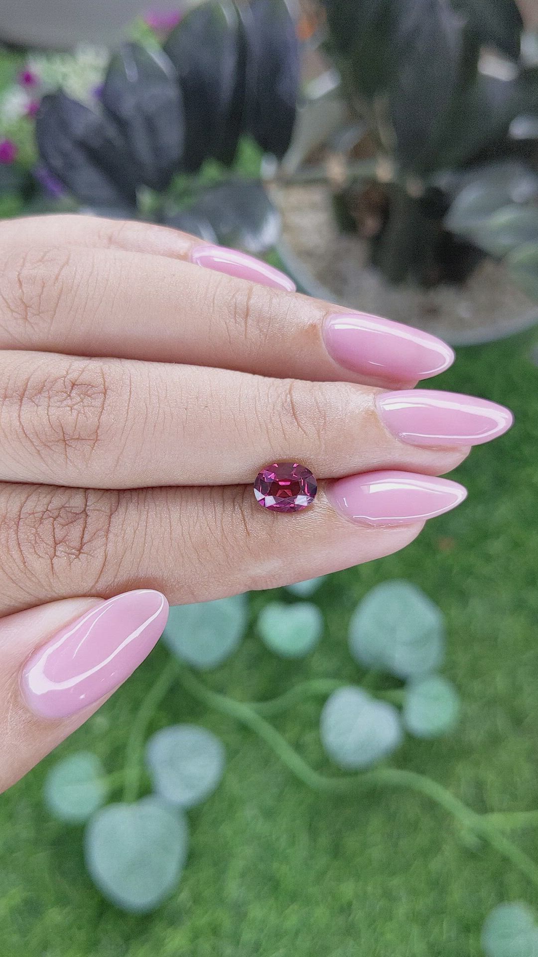 1.25 Ct. Reddish Pink Garnet from Ceylon (Sri Lanka) Size Video
