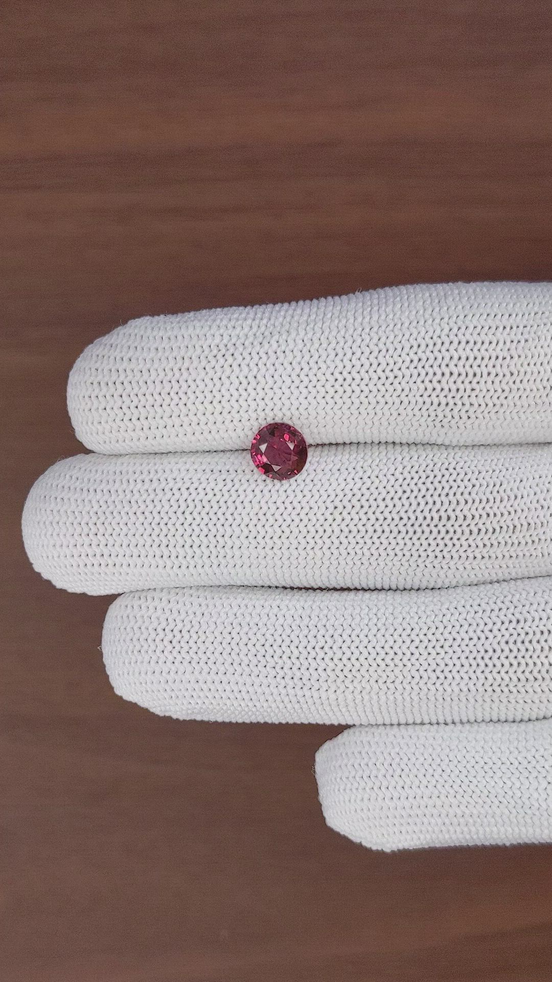 1.32 Ct. Reddish Pink Garnet from Ceylon (Sri Lanka) Size Video