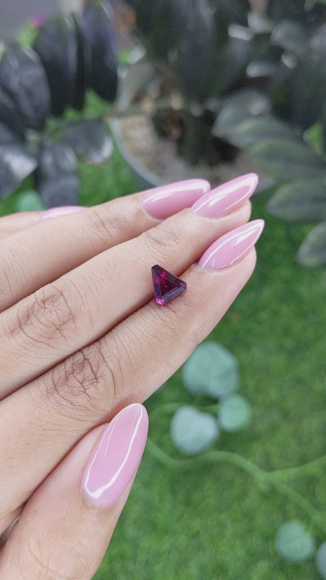 1.42 Ct. Reddish Pink Garnet from Ceylon (Sri Lanka) Size Video