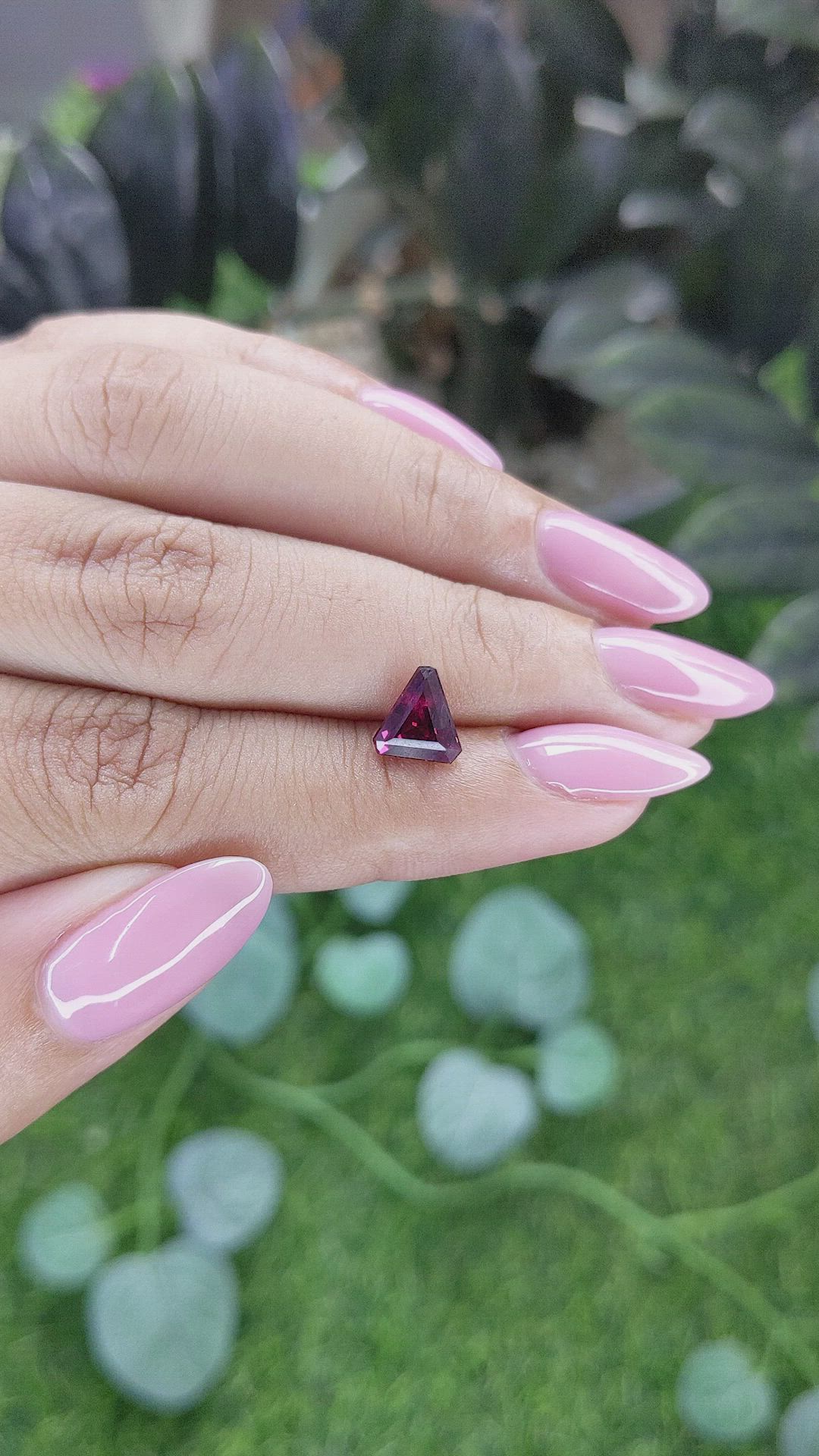 1.42 Ct. Reddish Pink Garnet from Ceylon (Sri Lanka) Size Video